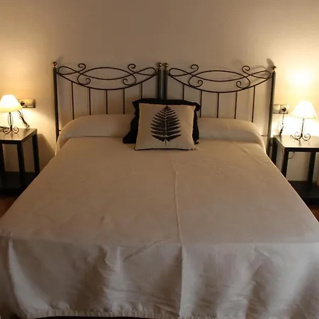 Country house L'hostalet De Palau Saverdera